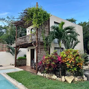 https://apt-ahal.allrivieramayahotels.com