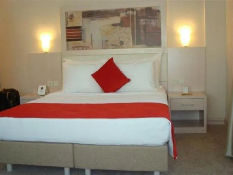 Kordon Hotel Pasaport Izmir 4*,