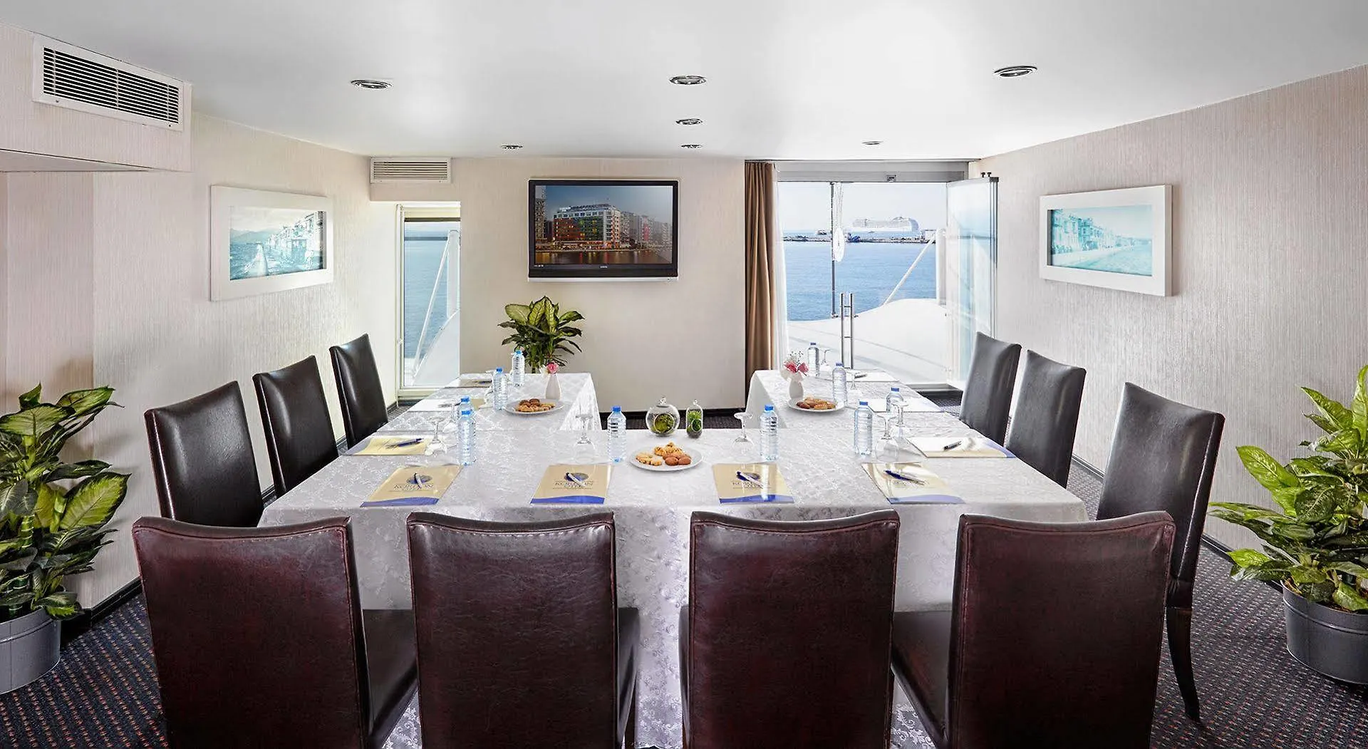 Kordon Hotel Pasaport Izmir 4*,  Turkey