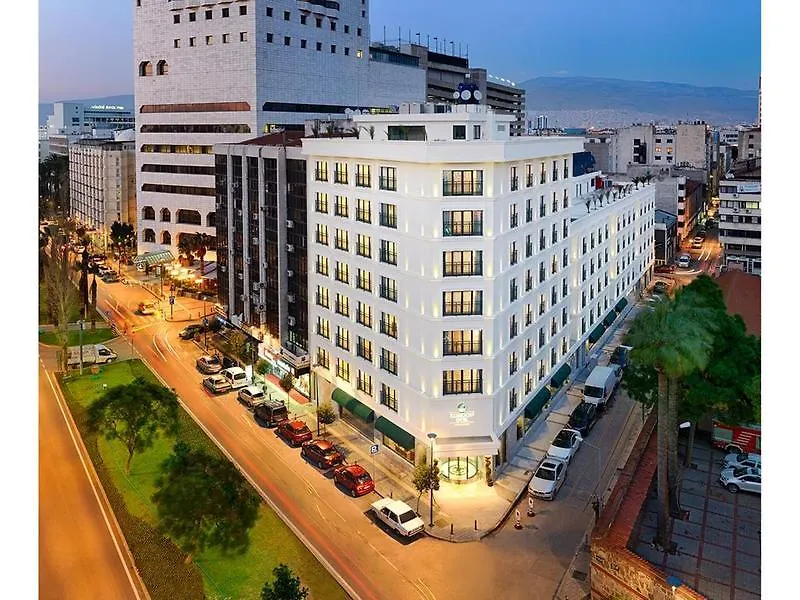 Kordon Hotel Pasaport Izmir 4*,